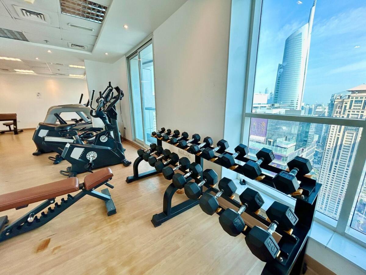 Homes 2 Retreat - Chic 1br With Balcony & Views In Jlt * Dubai